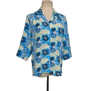 Donnkenny blue floral 3/4 sleeves button blouse size Large